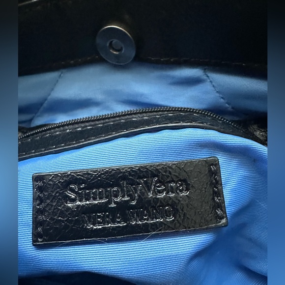 Simply Vera Vera Wang Black Leather Shoulder Bag Purse - Picture 4 of 12